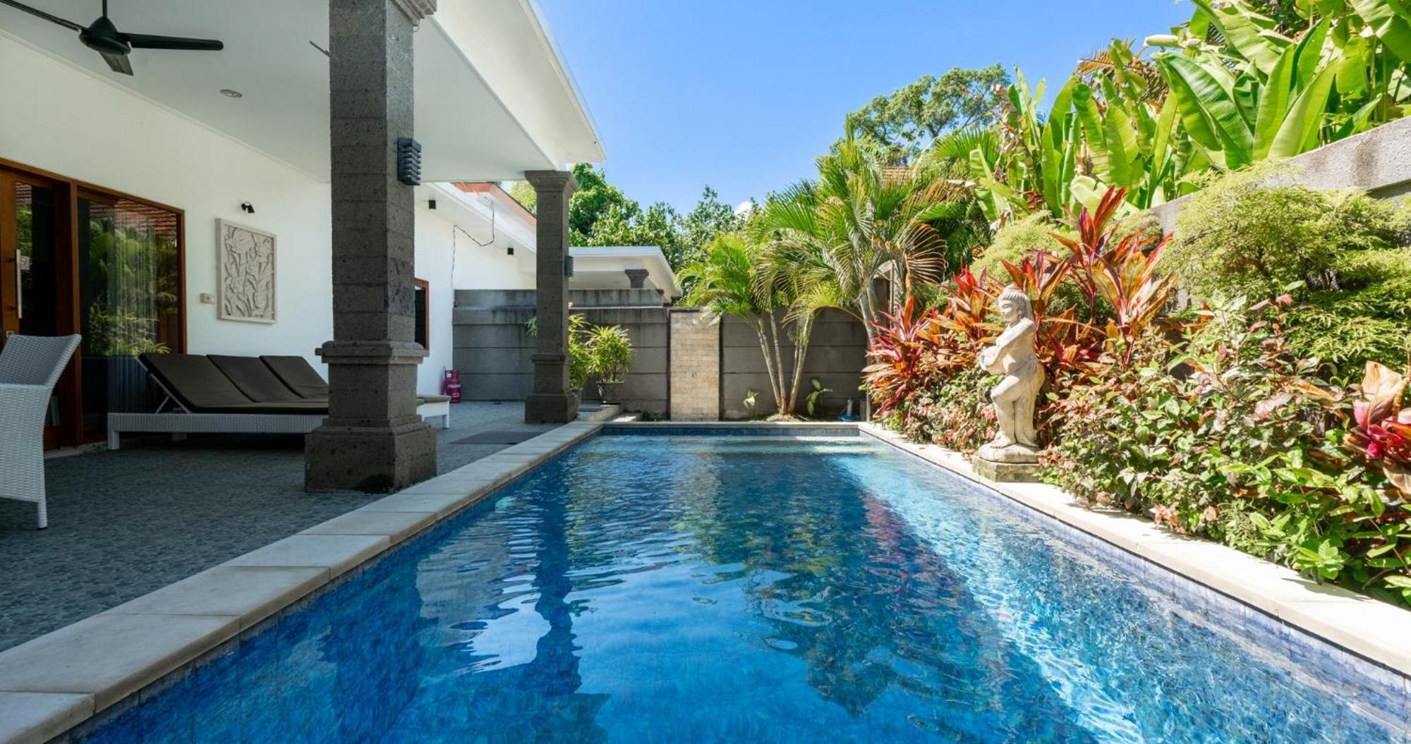 3 Bedroom Mawar Walk To * Legian (Bali)