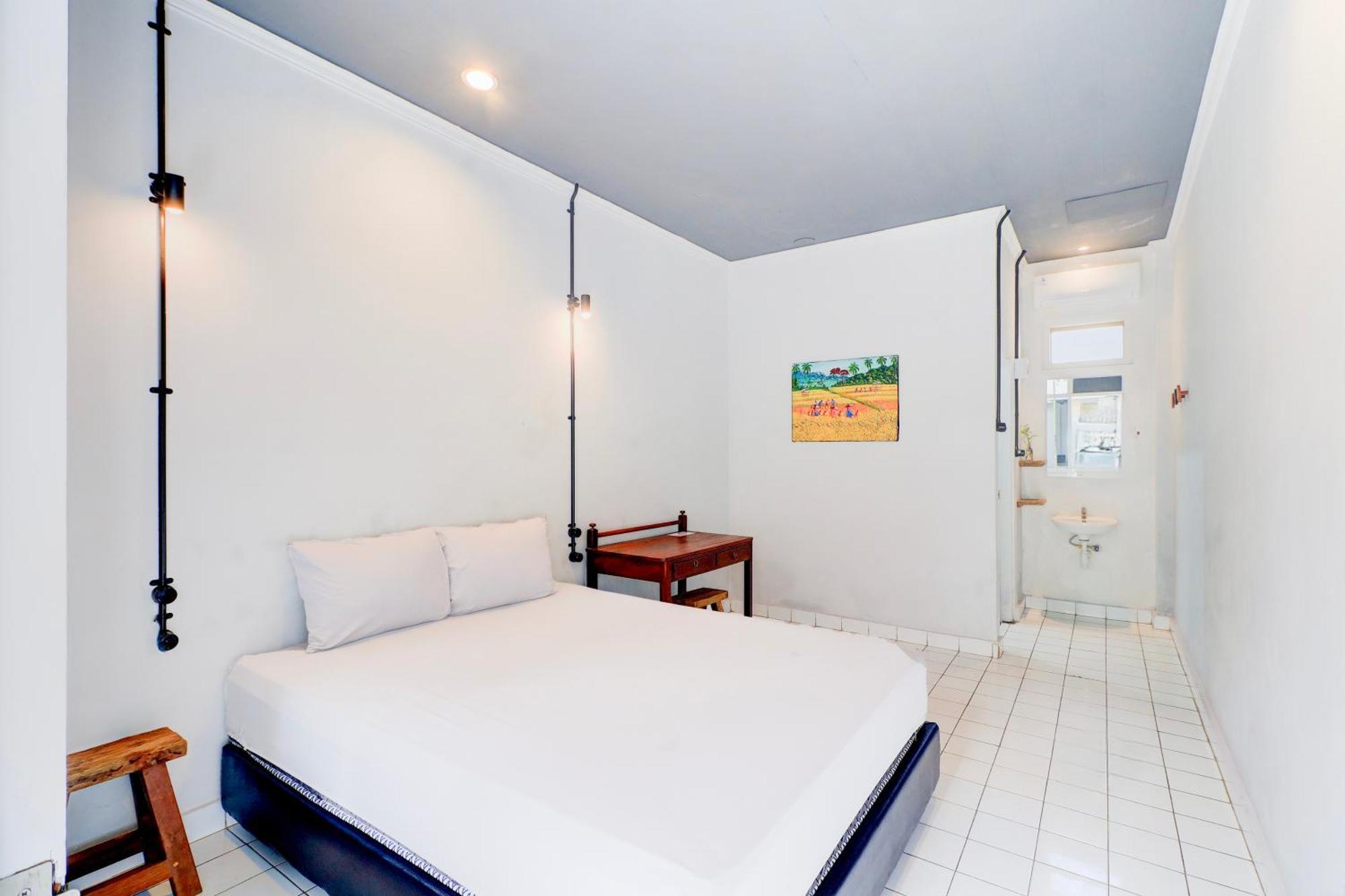 Collection O Near Hotel Legian (Bali)