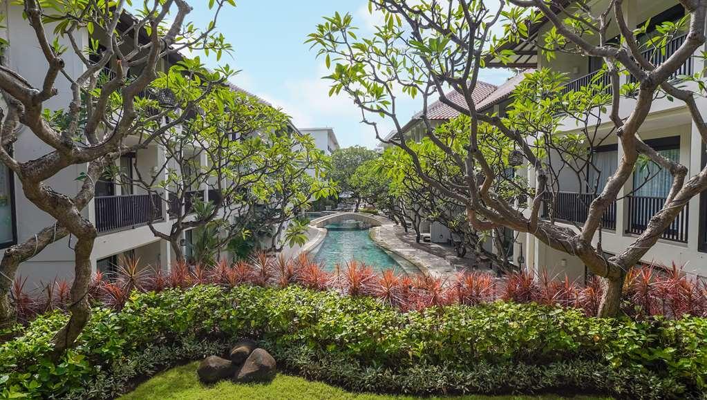 Away Bali Camakila 4* Legian (Bali)