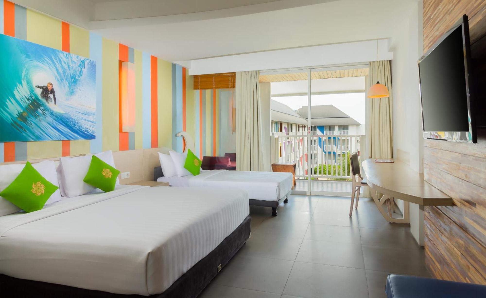 Bliss Surfer By Tritama Hospitality Hotel 4*
