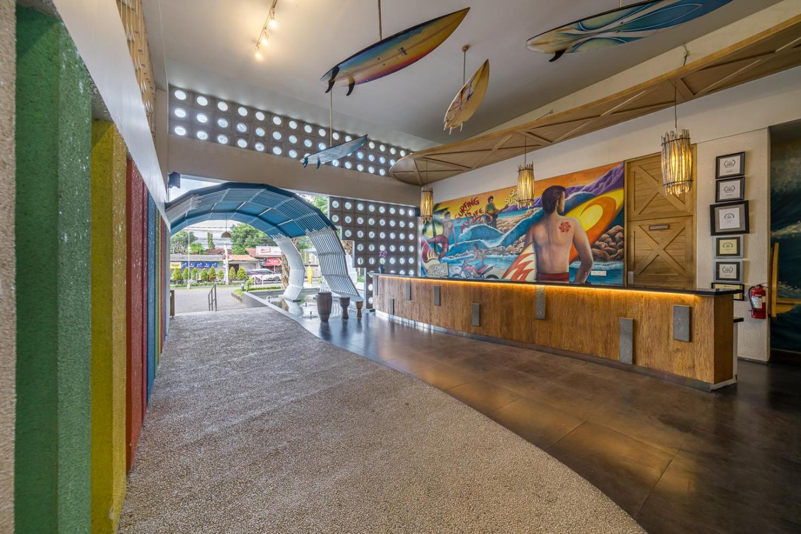 Bliss Surfer By Tritama Hospitality Hotel 4*