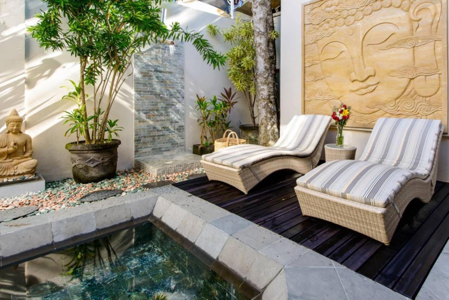 Super 4 Bed, Sleeps 8, Just 300m Walk From Legian (Bali)