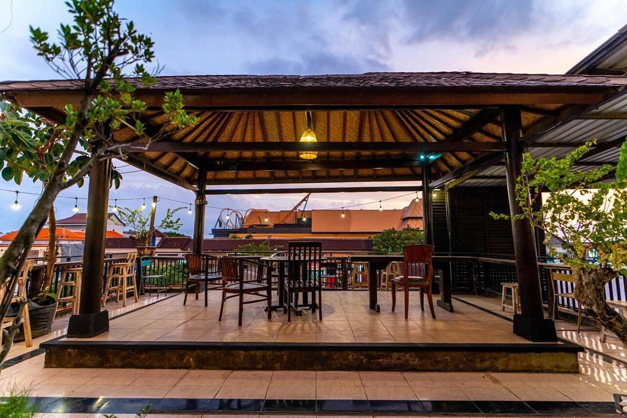 Tendan 2* Legian (Bali)