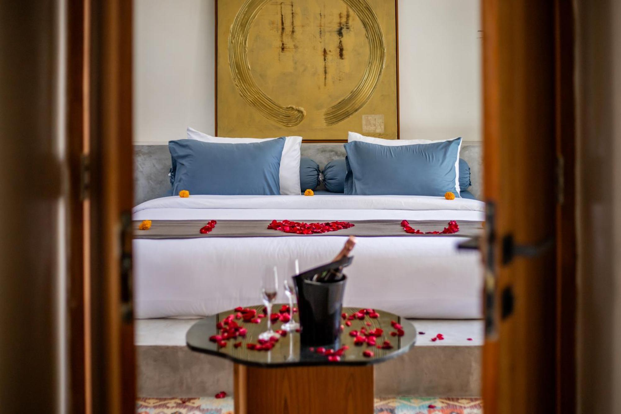 Kiri Kanan Legian (Bali)