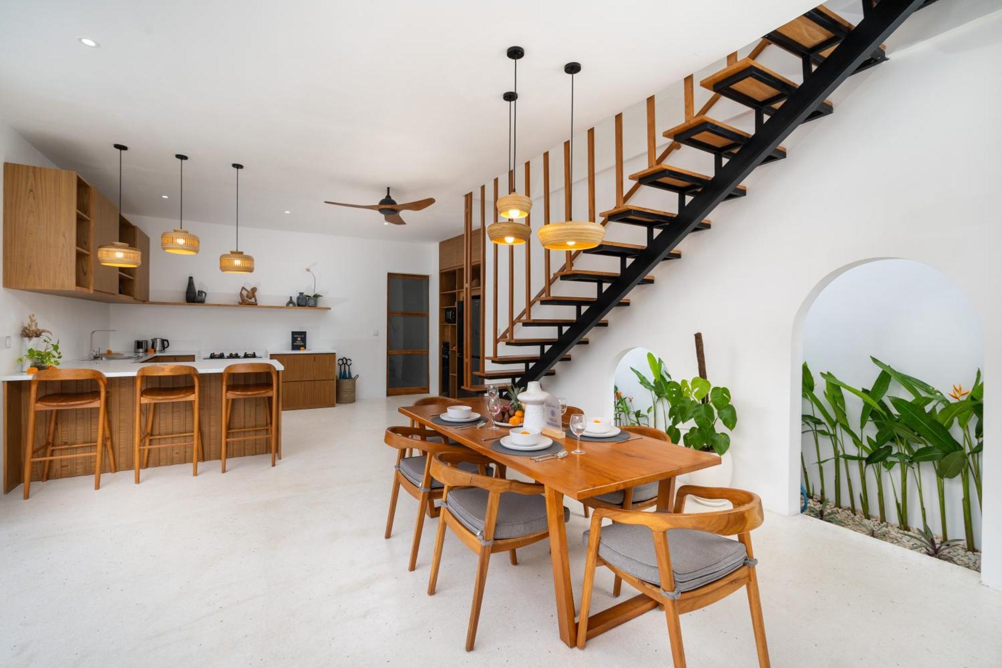 Villa Mandara Double Six
