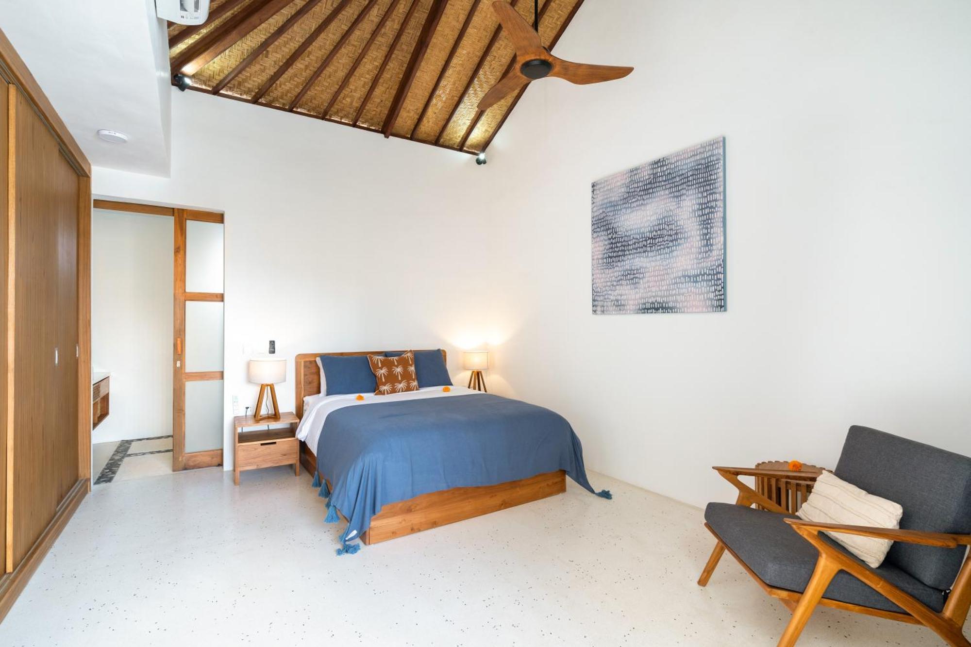 Villa Mandara Double Six *