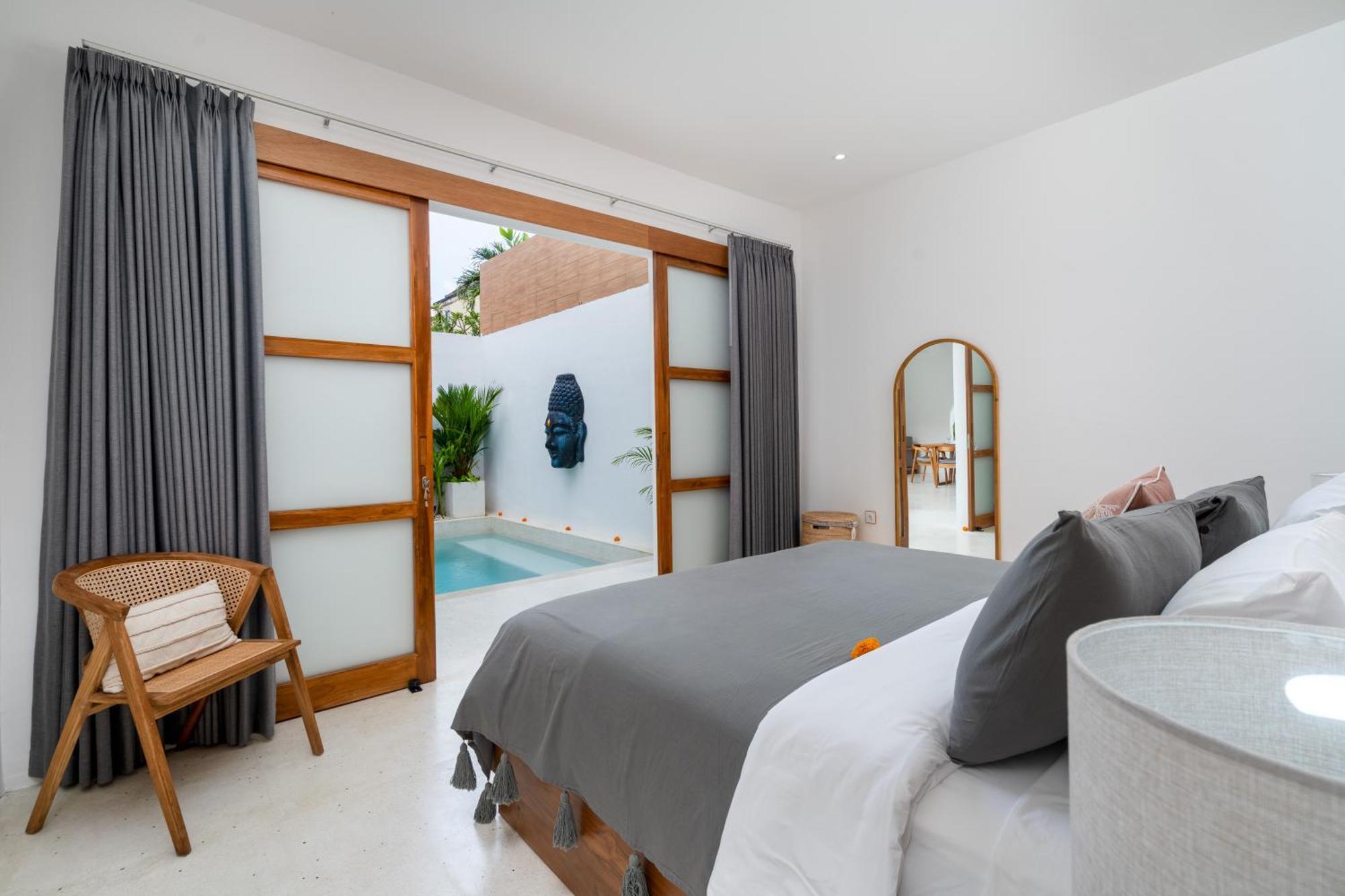 Villa Mandara Double Six
