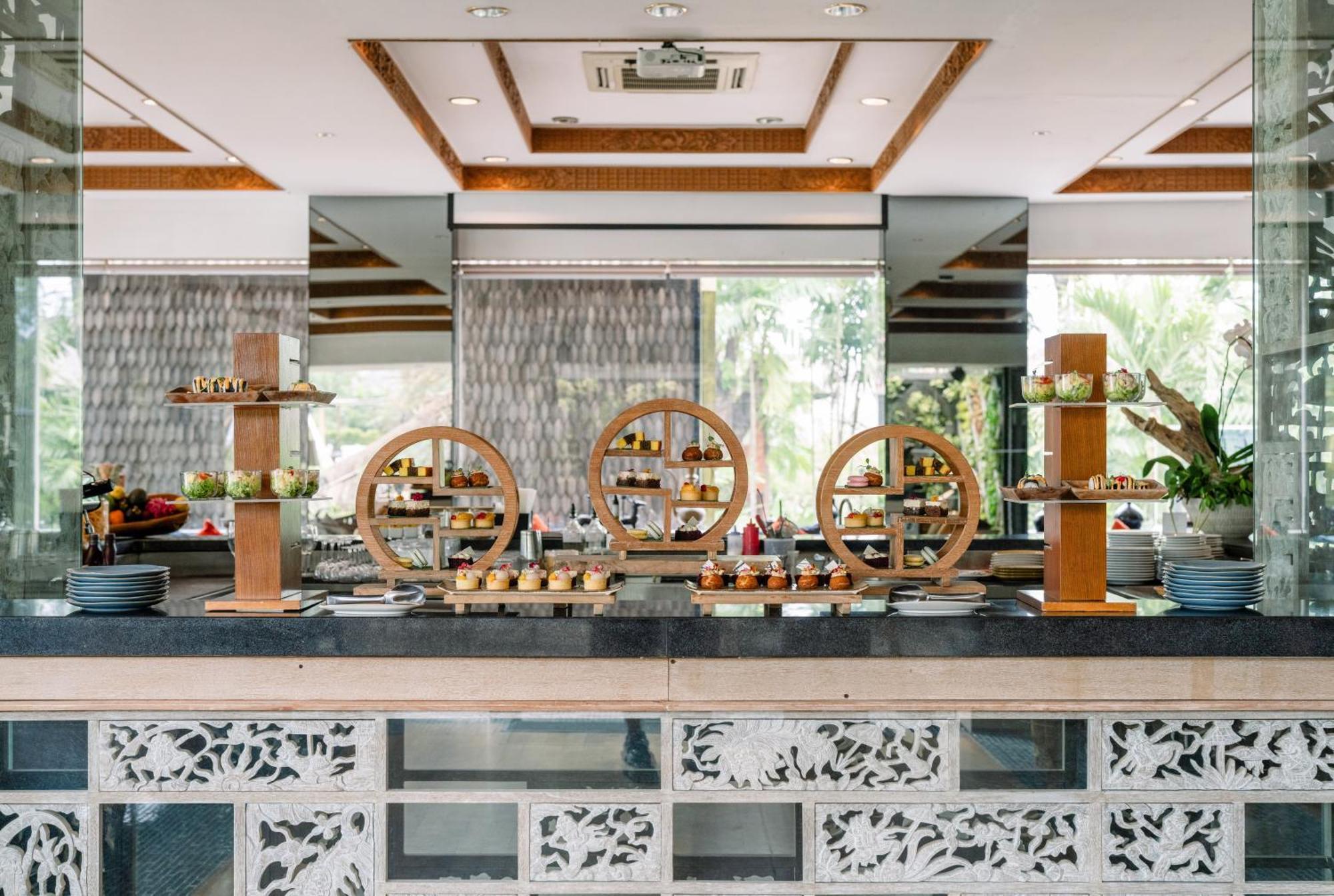 Bali Mandira & Resort Legian (Bali)
