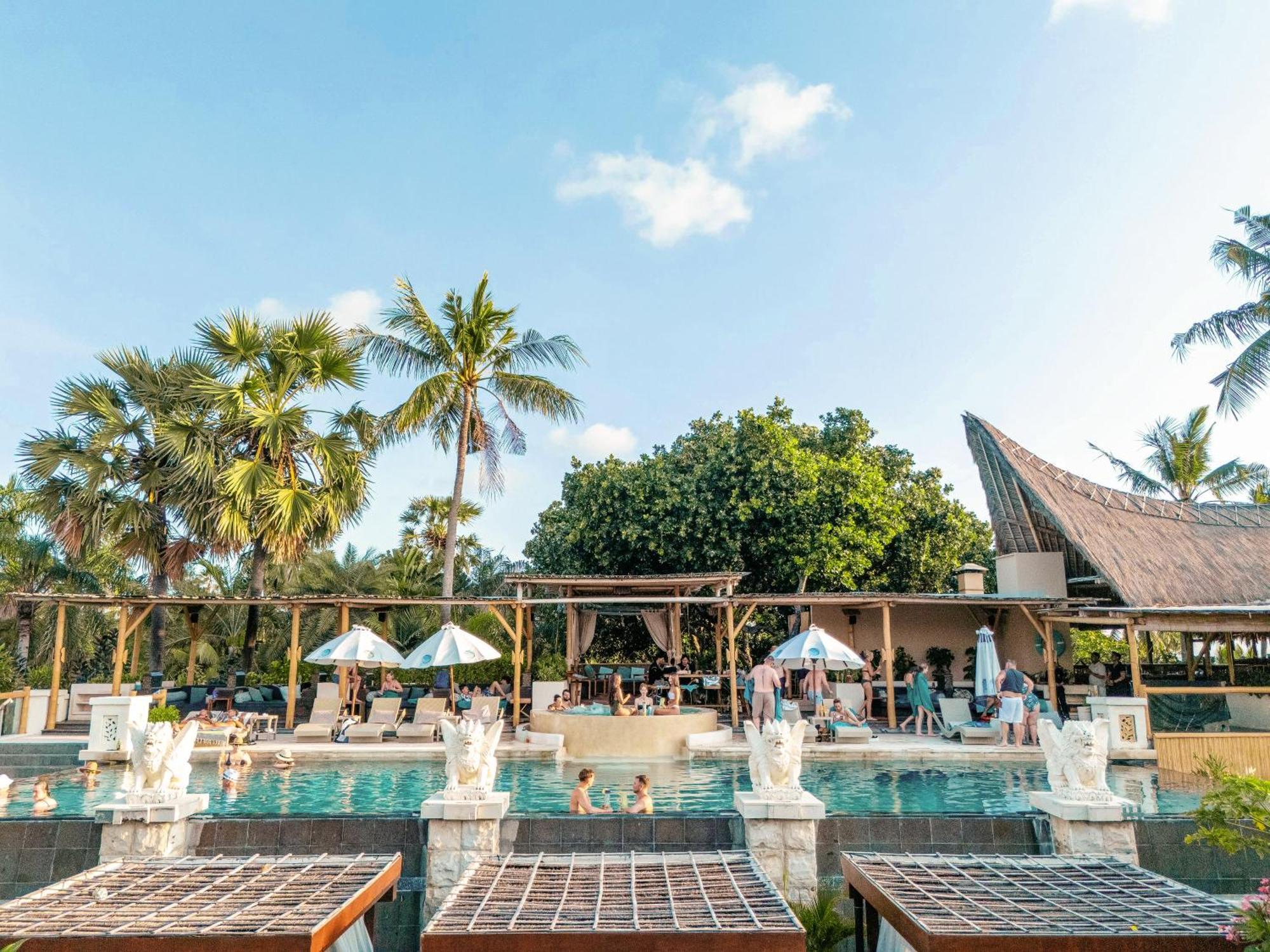 Resort Bali Mandira & 5*