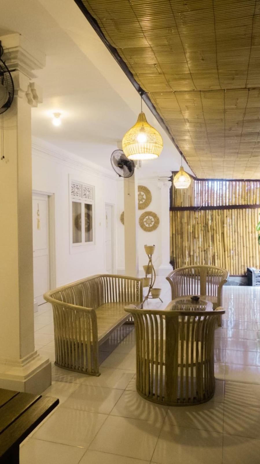 Homestay Komala Indah 2 *