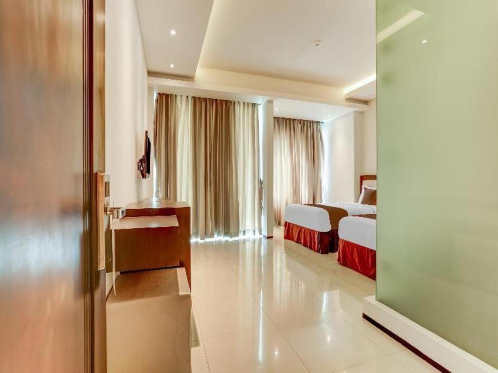 Premium Hotel
