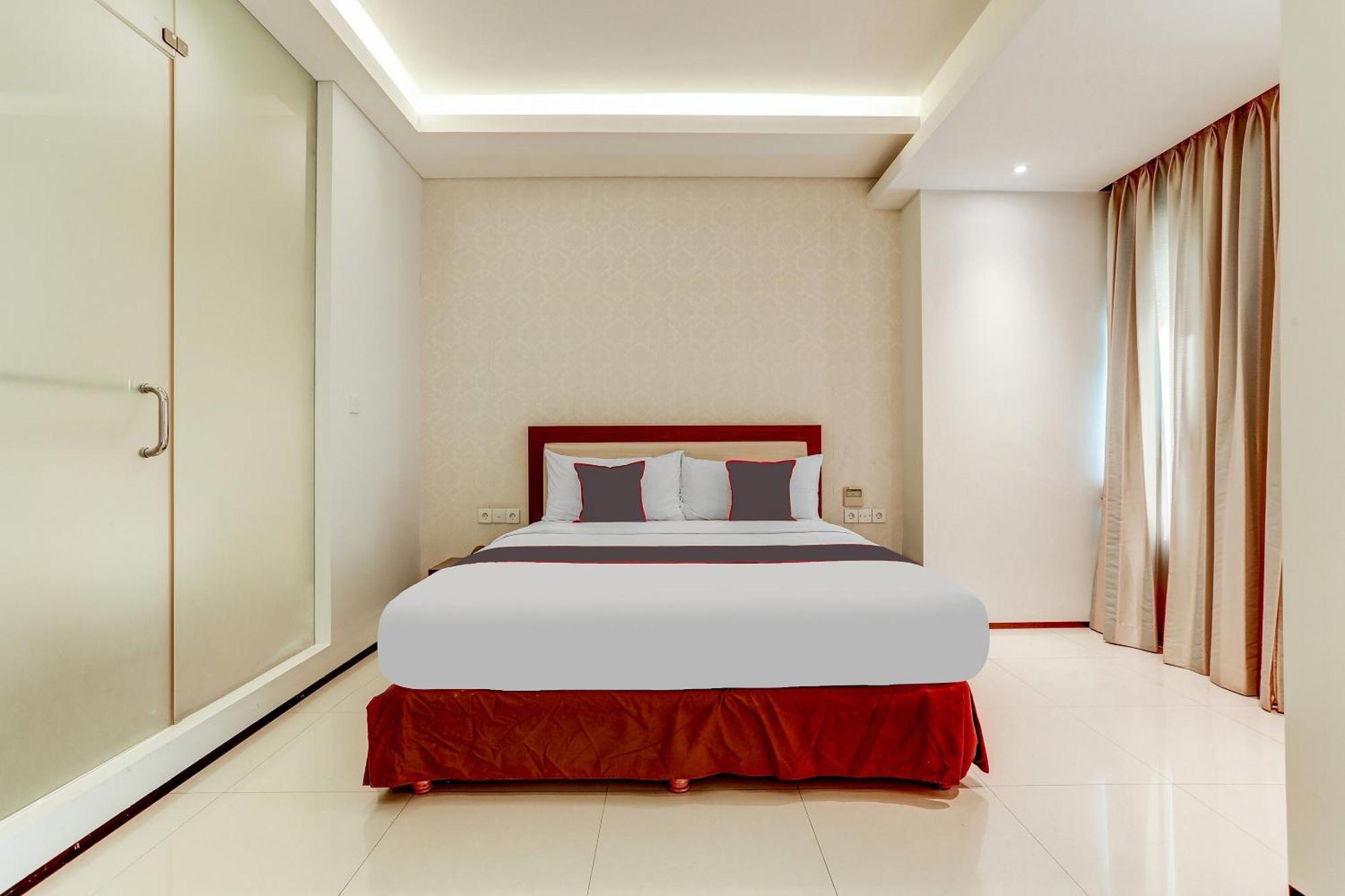 Collection O Near Pantai Kuta Formerly Premium Hotel 4*