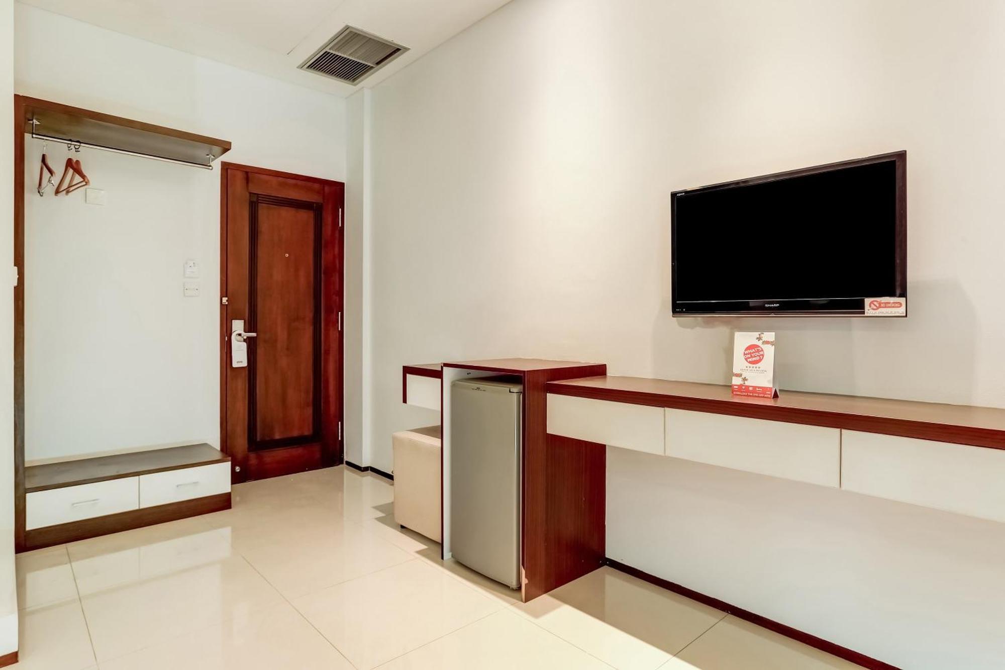 Hotel Collection O Near Pantai Kuta Formerly Premium 4*