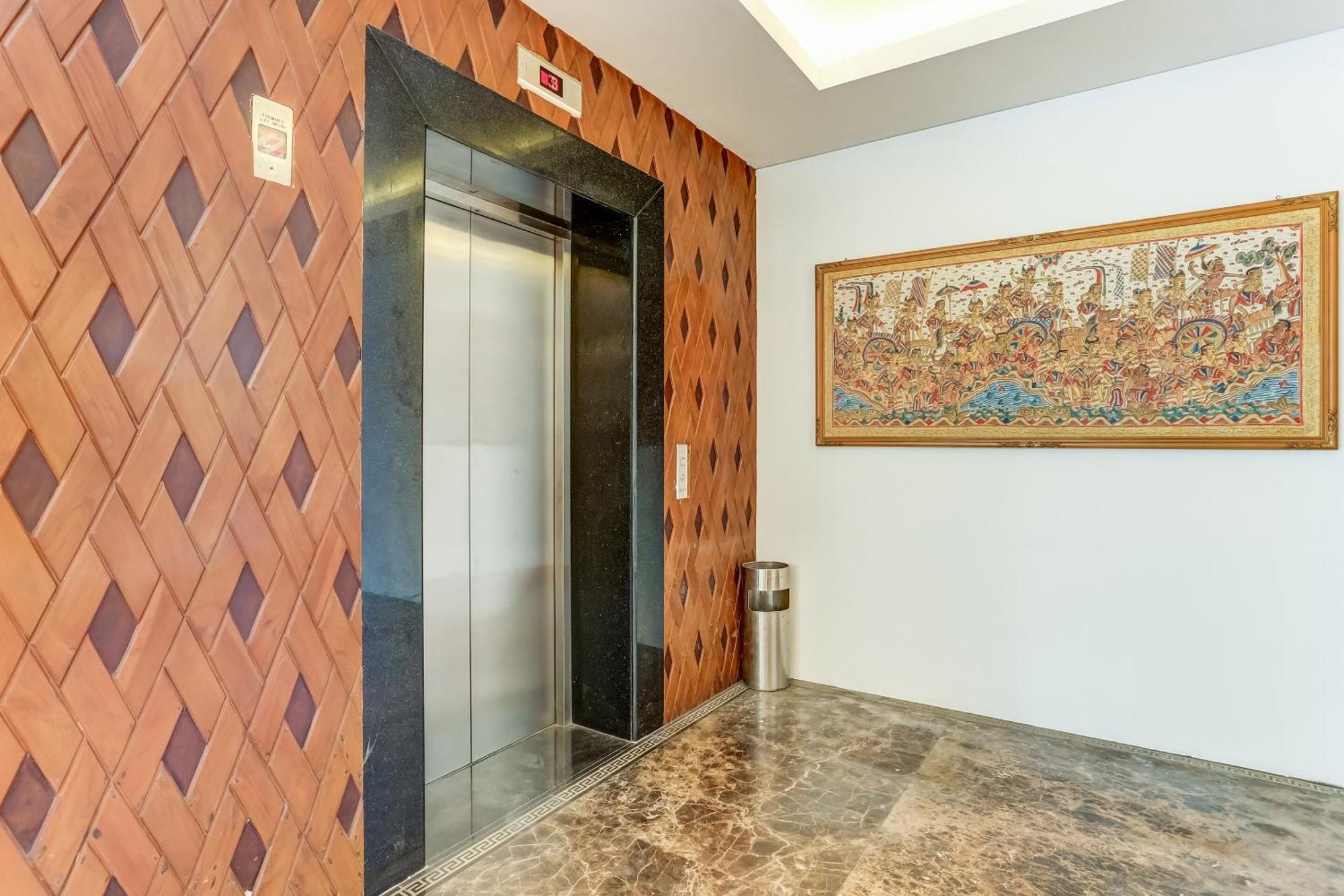 Hotel Collection O Near Pantai Kuta Formerly Premium 4*