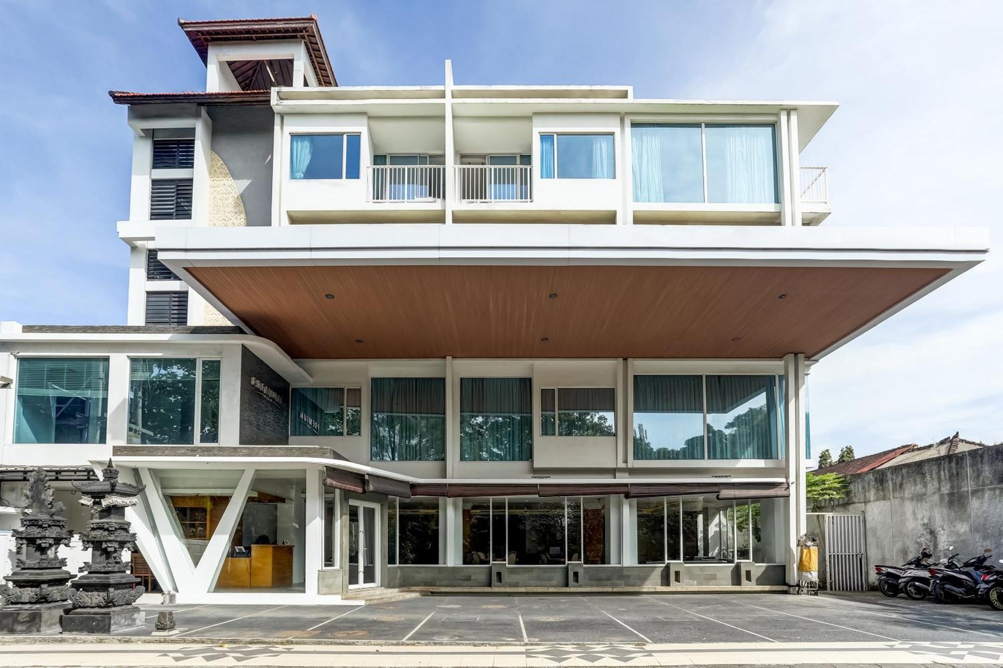 Hotel Collection O Near Pantai Kuta Formerly Premium 4*