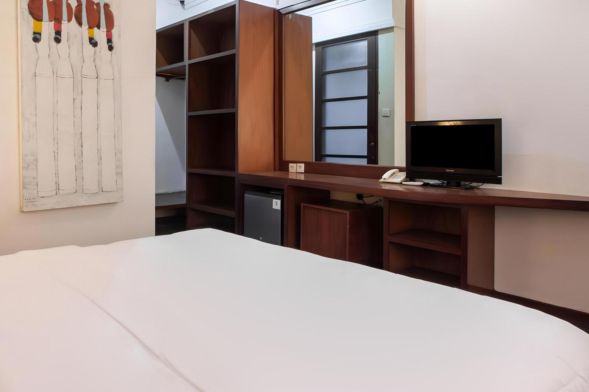 Capital O 93809 Wida Hotel 2*