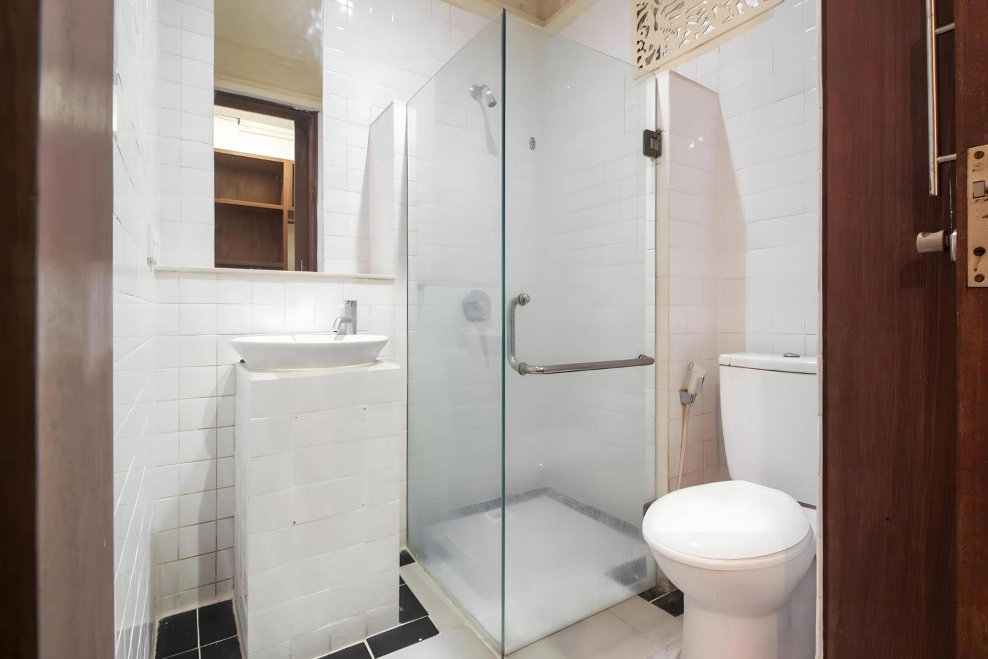 Capital O 93809 Wida Hotel Legian