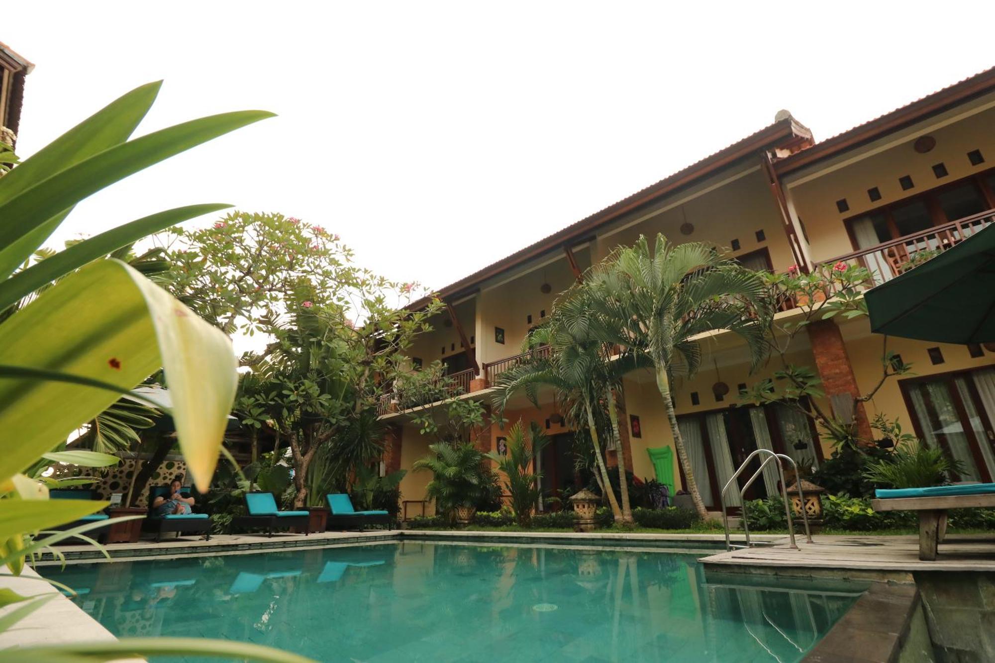 Pelasa Hotel
