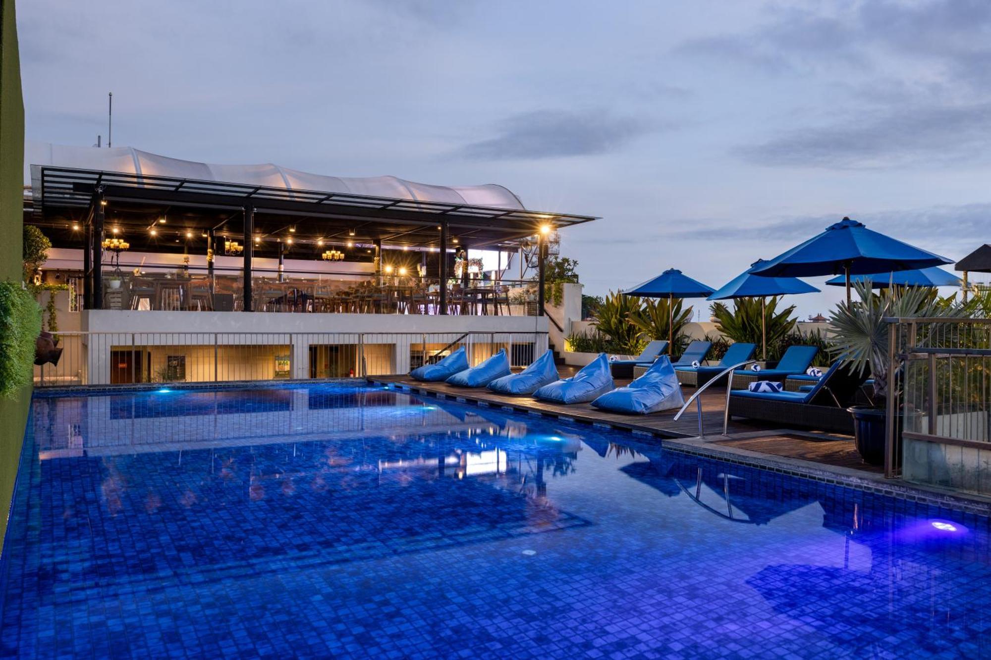J4 4* Legian