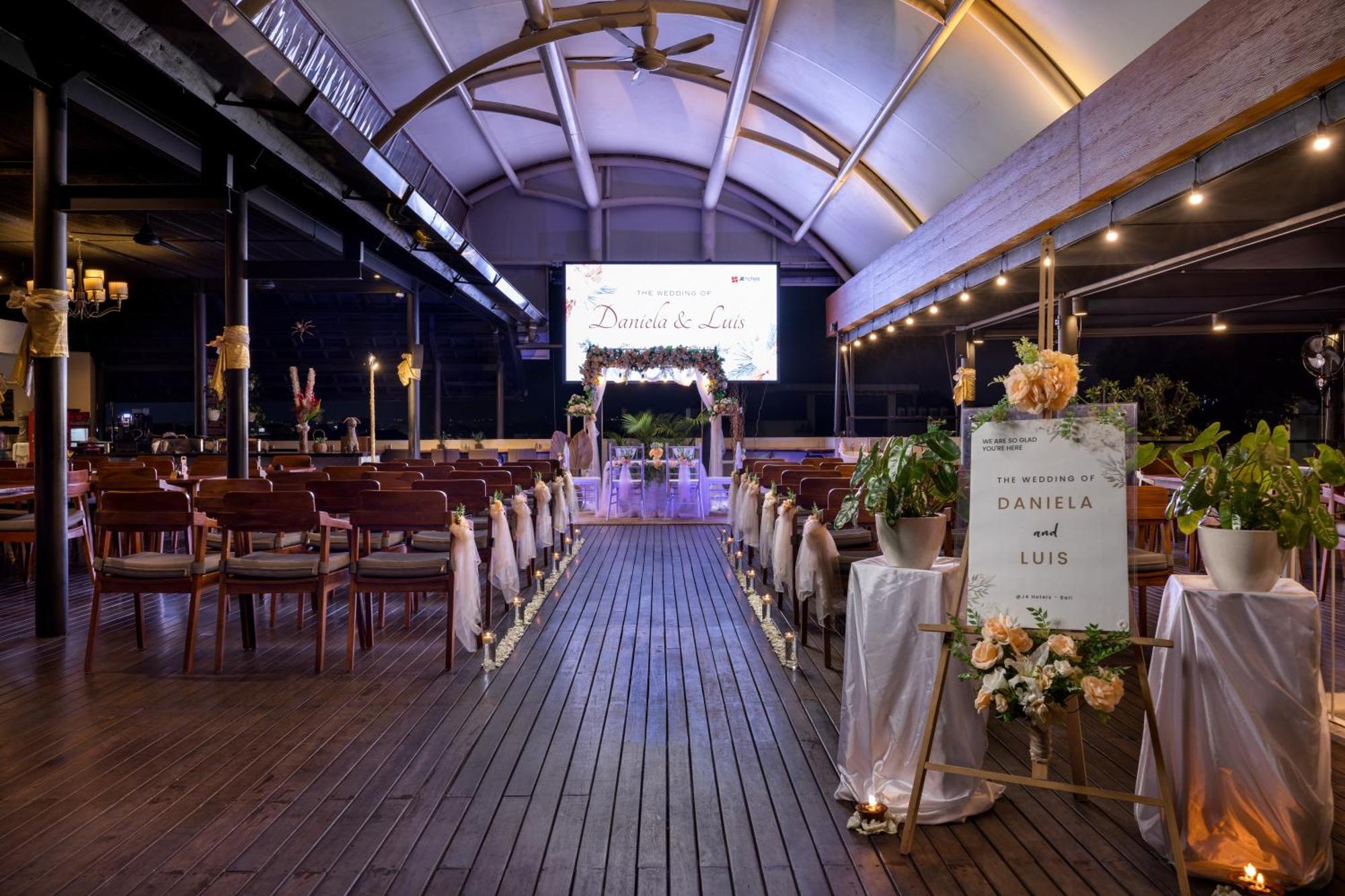 J4 Hotel Legian