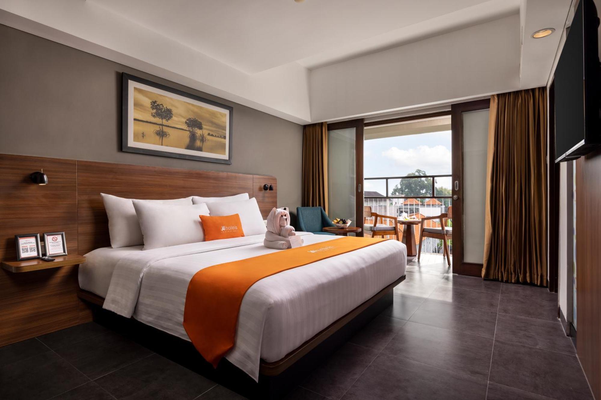 Hotel J4 Legian