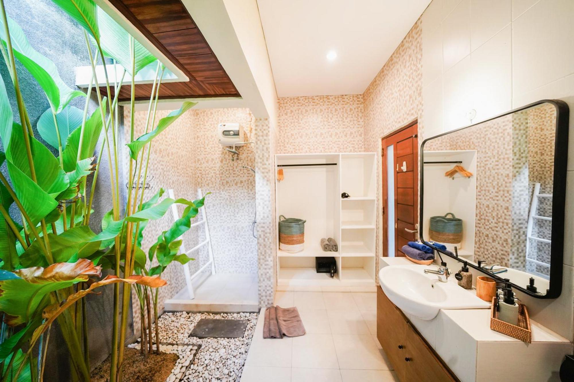 Peaceful Private 3br Pool In Heart Of Bali Legian (Bali)