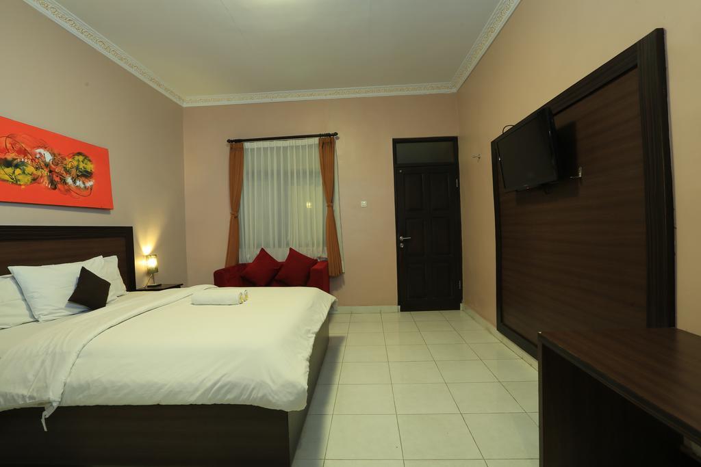 Reddoorz @ Dewi Sri 3*