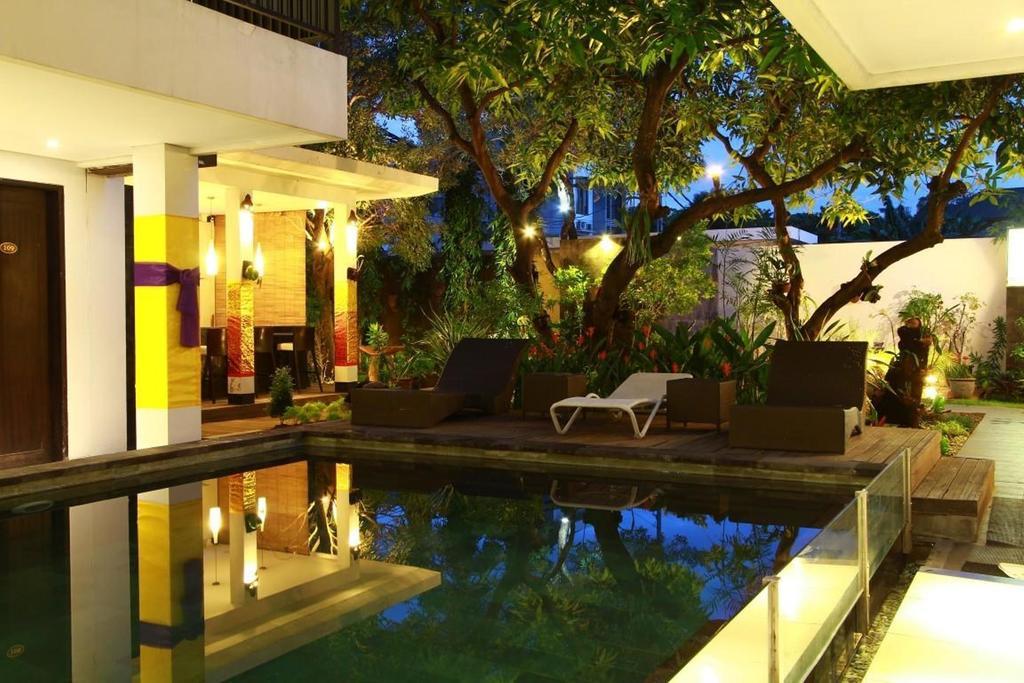 Gosyen 3* Legian (Bali)