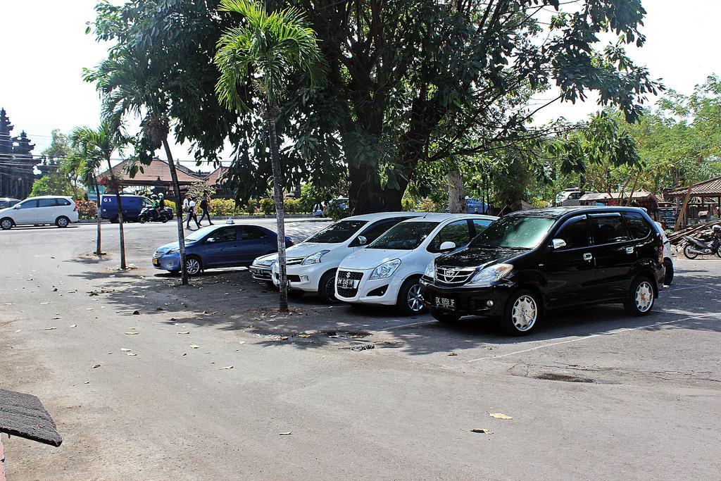 Mirah Hostel