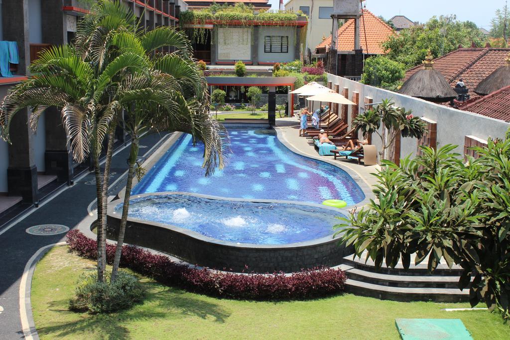 Grand Sinar Indah 3* Legian