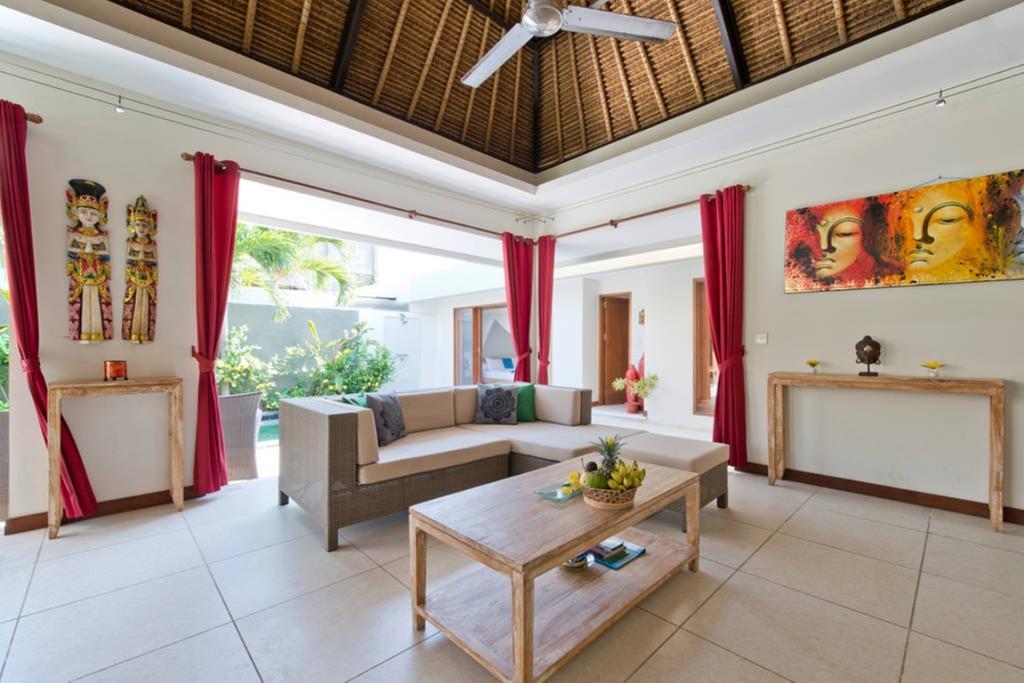 Warna Warni Villa