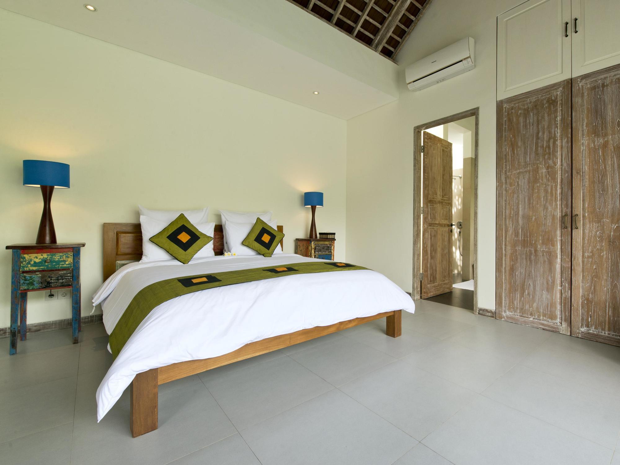 Villa The Decks Bali Legian (Bali)