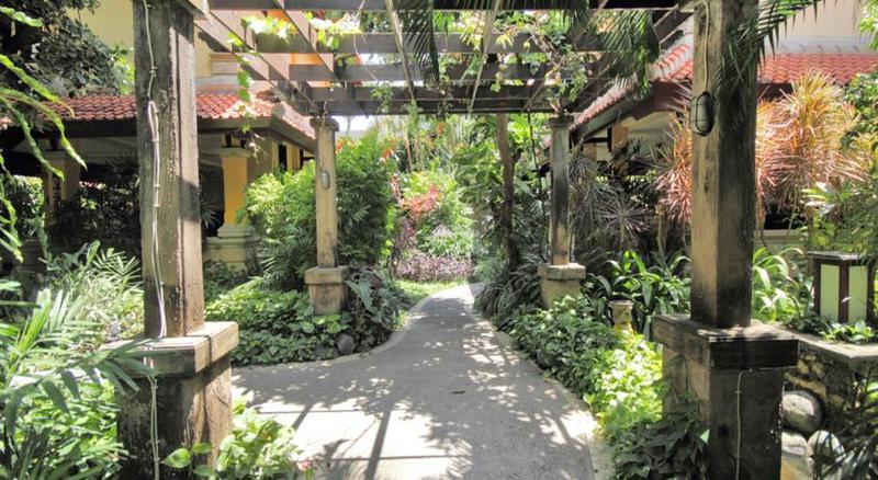 Taman liburan Royal Tunjung Hotel&villa - Chse Certified 3*