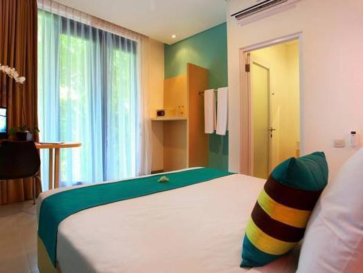 Eazy Hotel