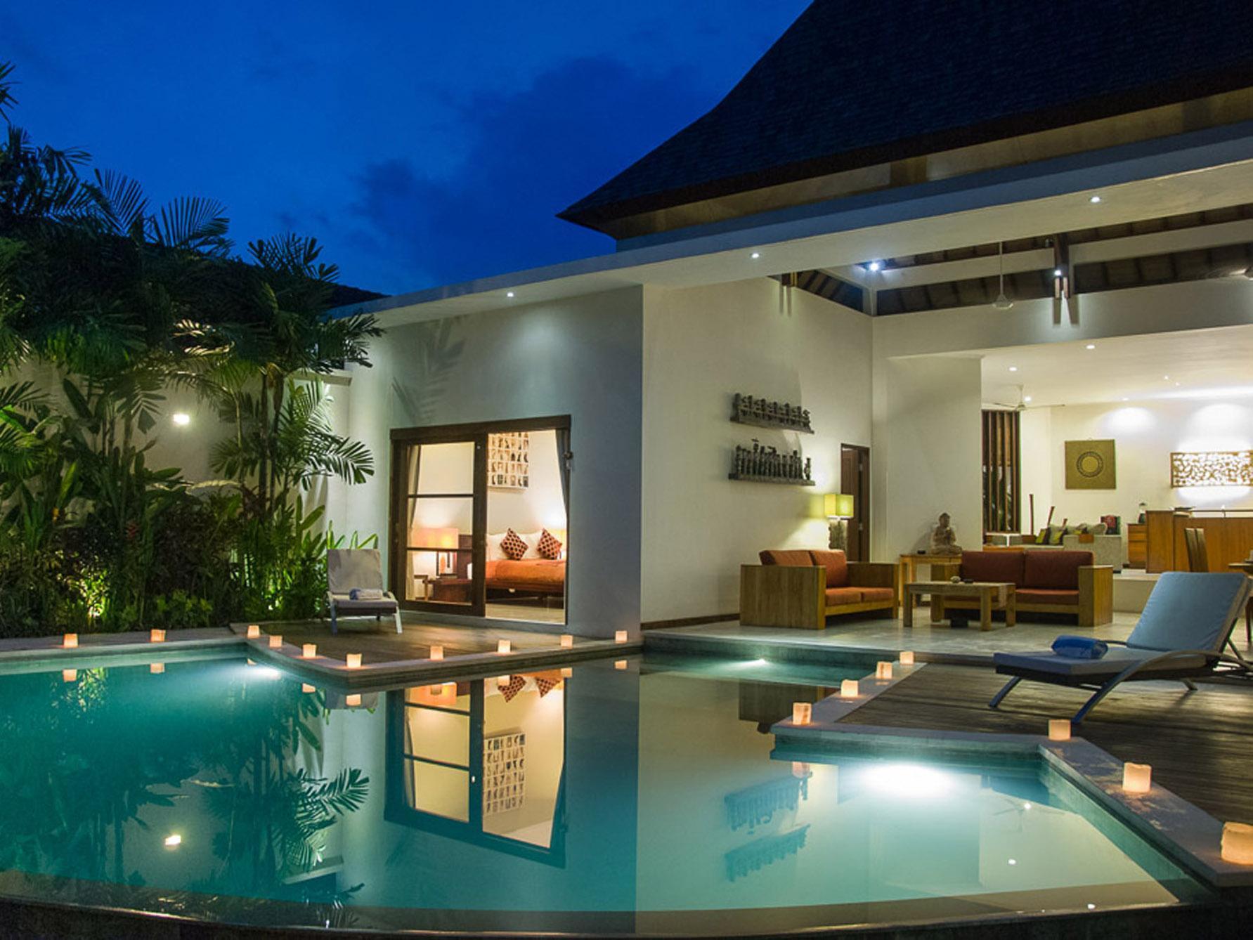 Suliac Villa *