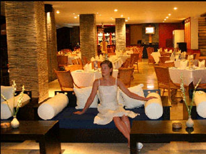 Hotel The Lokha &