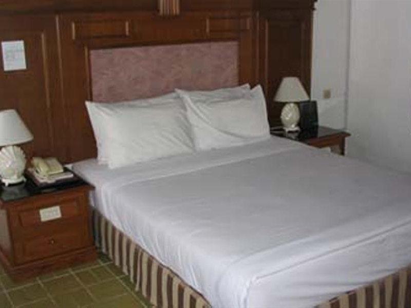 Hotel Adika Sari