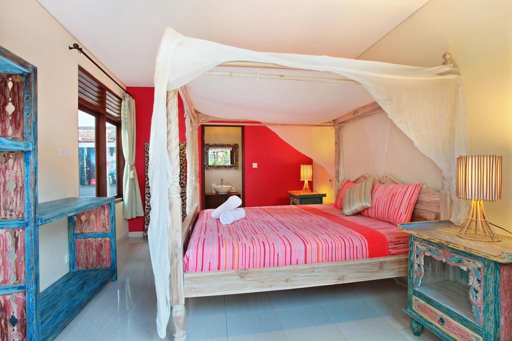 Hotel Legian Beach Villas Legian