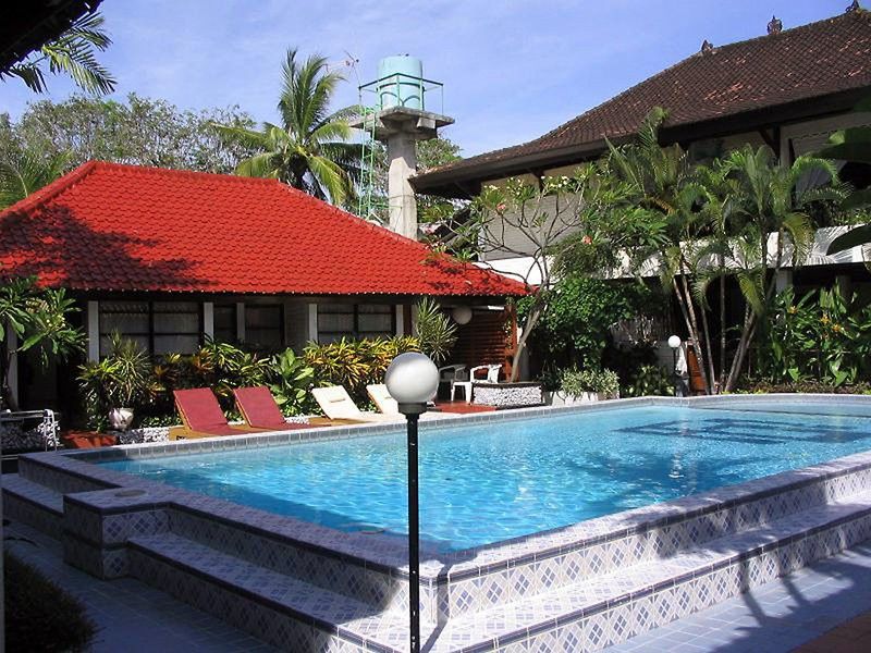 Adika Sari Legian