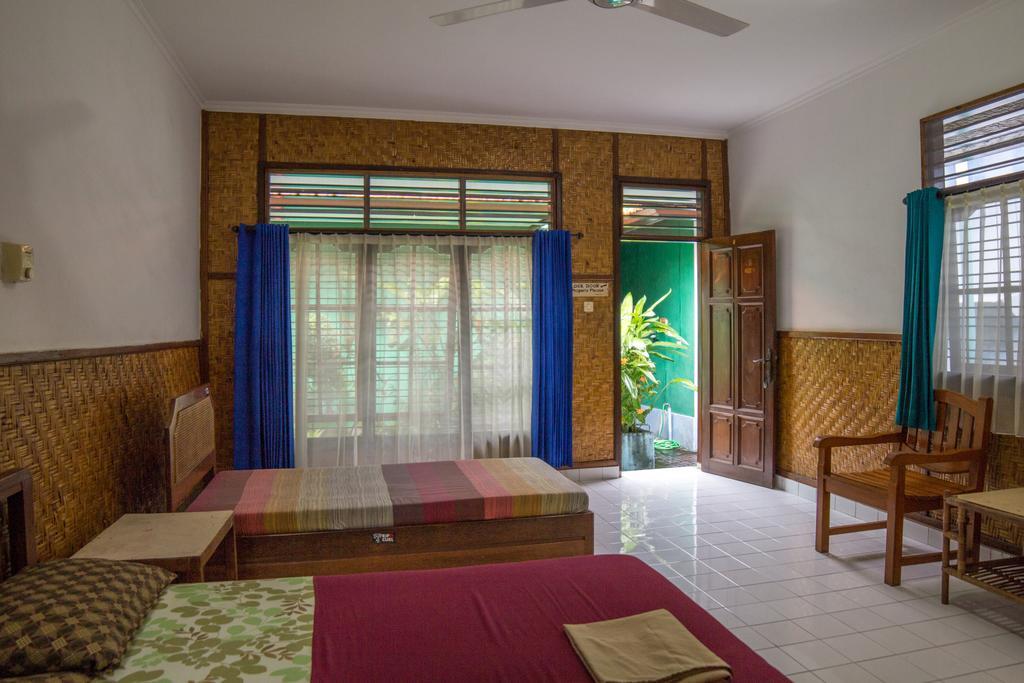Kempu Taman Ayu Ii (adults Only) Guest house