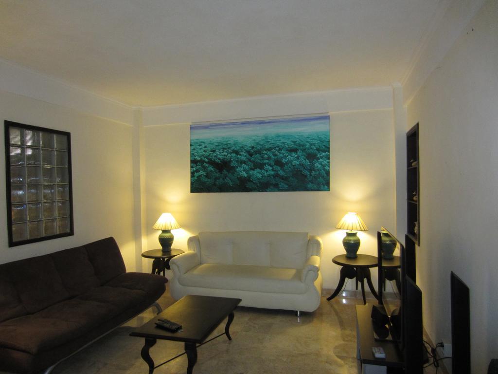 Private At Jayakarta Apartment *