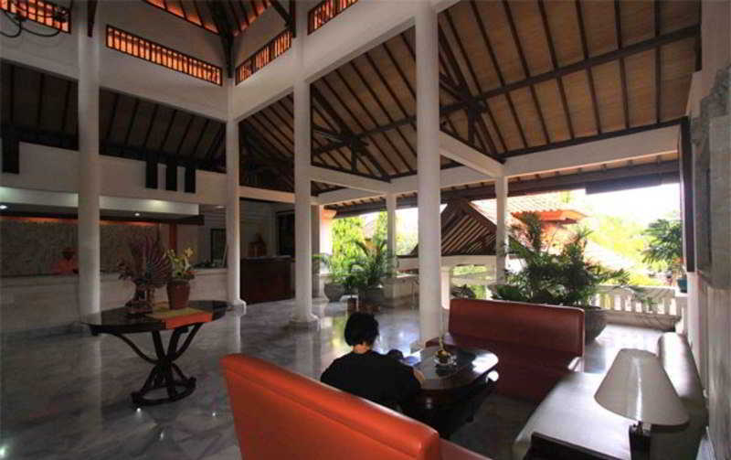 Hotel Puri Raja 4*