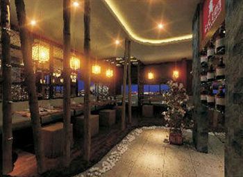Hotel Gosyen 3*