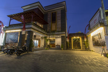 Hotel Transera Kamini 3*