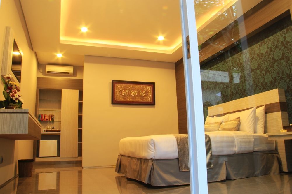 Hotel Transera Kamini 3*