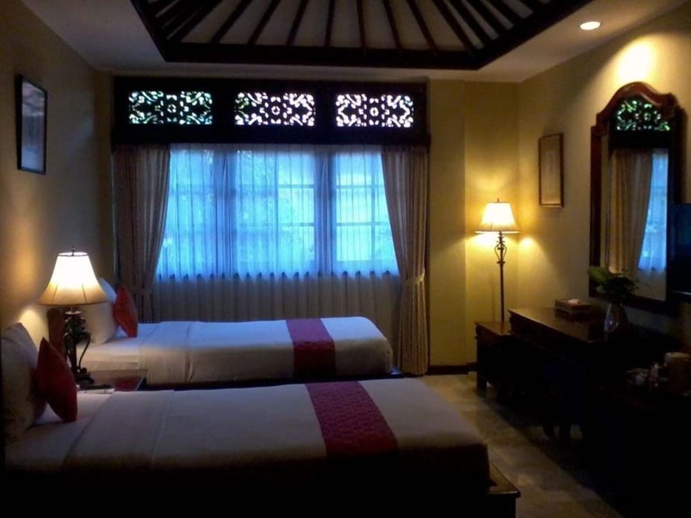 Royal Tunjung Hotel&villa - Chse Certified