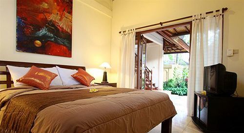 Surya Mas Villa *