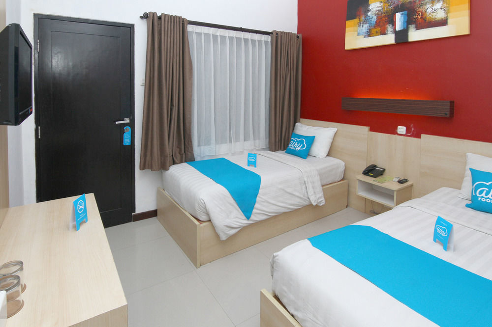 Hotel Airy Dewi Sri 8 Kuta Bali 3*