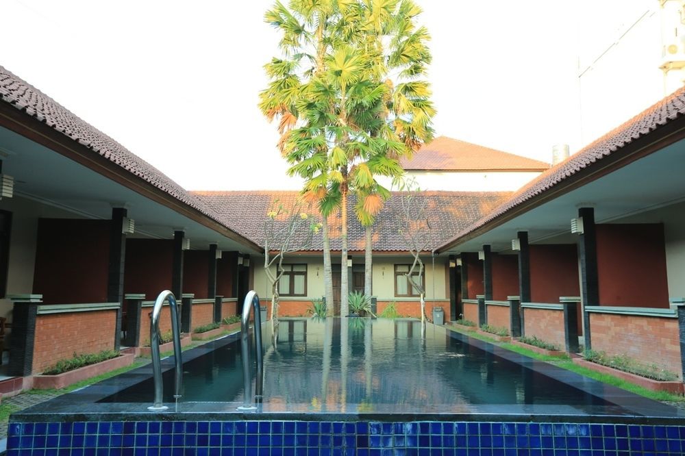 Reddoorz @ Dewi Sri Legian (Bali)