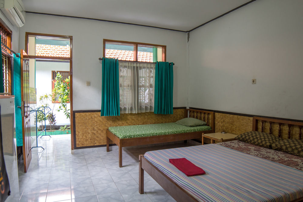 Kempu Taman Ayu Ii (adults Only) Guest house